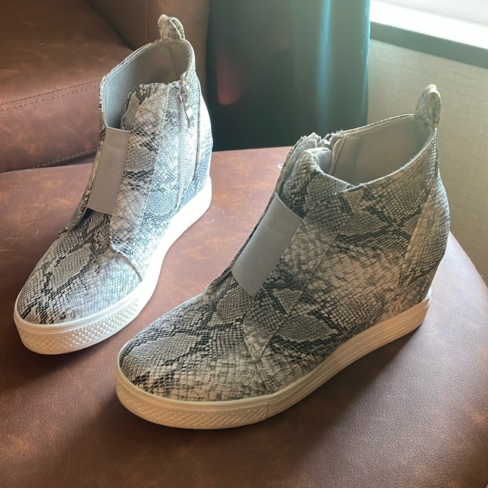 Ccocci Zoey Snake Print Hi-Top Wedge Sneakers 6